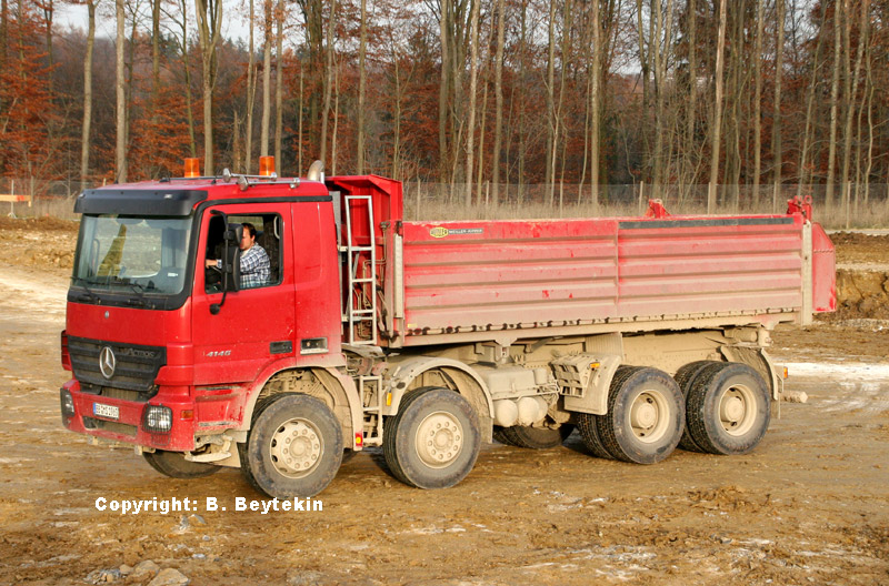 ActrosMP2_4140_1.jpg