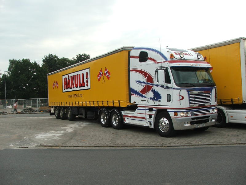 Freightliner Hakull002.jpg