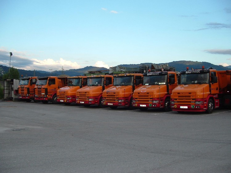 BauTruck Scania Hauber Flotte.jpg