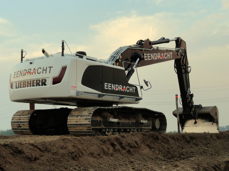 Eendracht R 936 (4).jpg