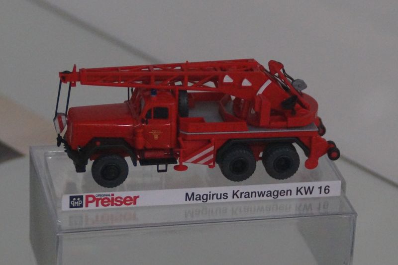  Magirus-250D26A-KW16-Preiser_20140614_00
1.jpg