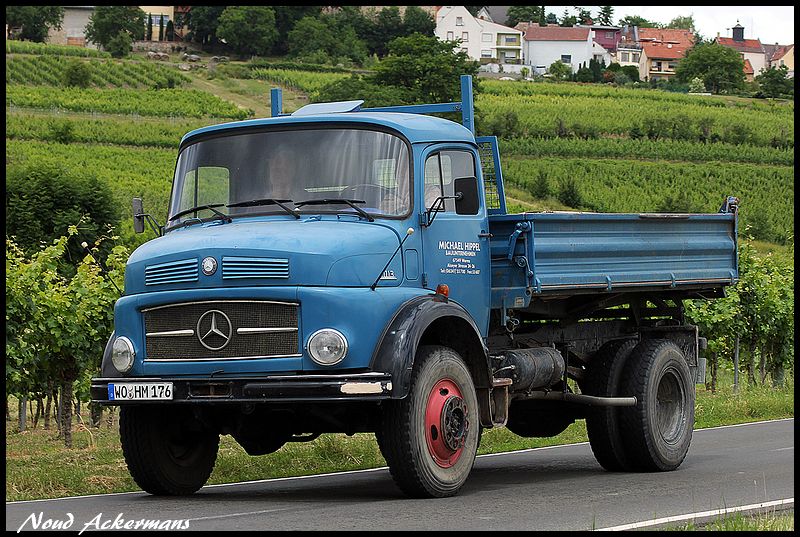 WO-HM176-3-BorderMaker.jpg