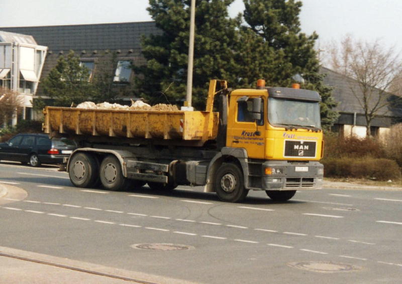 MAN F2000 Kruse Abroller (2).jpg