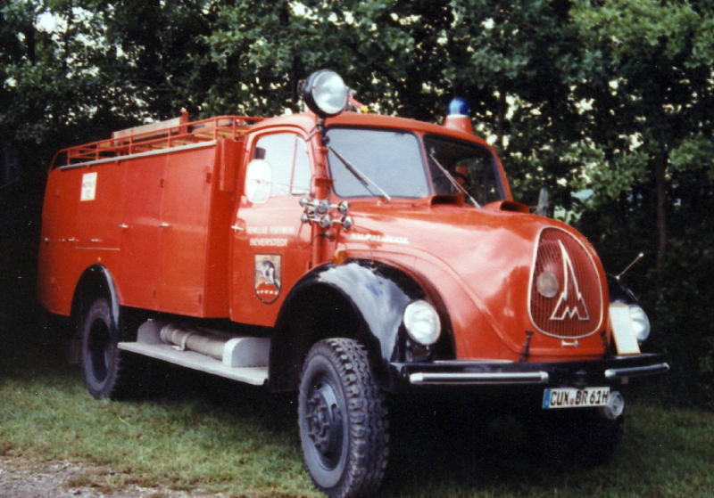 Magirus Rundh Feuerwehr (2).jpg