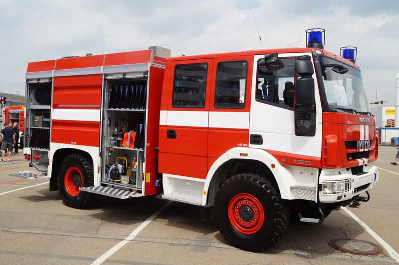  Iveco-EuroCargo-150E30W-TLF4000-Bulgarie
n_20140613_002.jpg