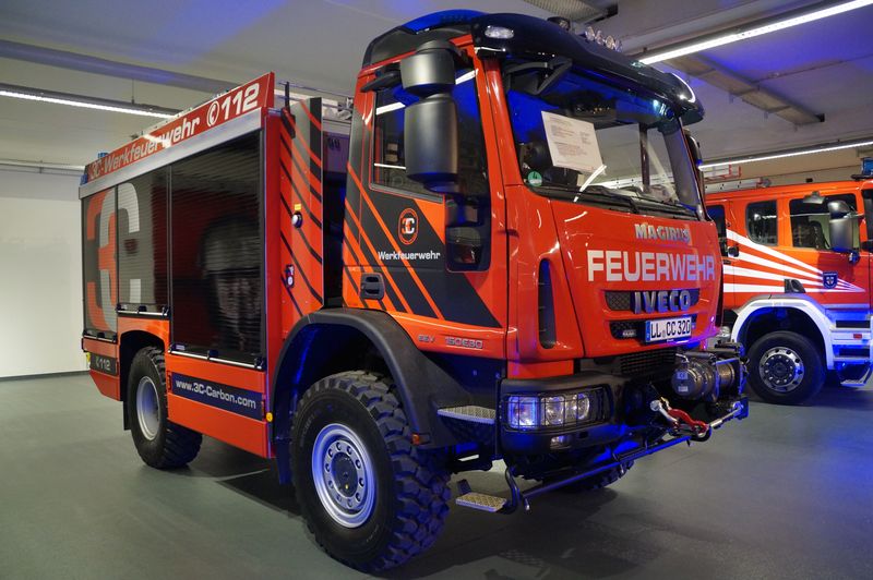  Iveco-EuroCargo-150E30W-TLF4000-WF3CCarb
on_20140613_001.jpg