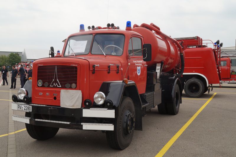  Magirus-126D15AK-BJ1968-Saugwagen-exBerl
in-OCM_20140613_003.jpg