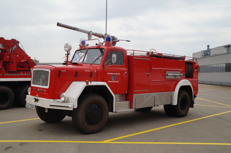  Magirus-200D16A-BJ1972-ZB6-4-Rednitzhern
bach_20140613_004.jpg