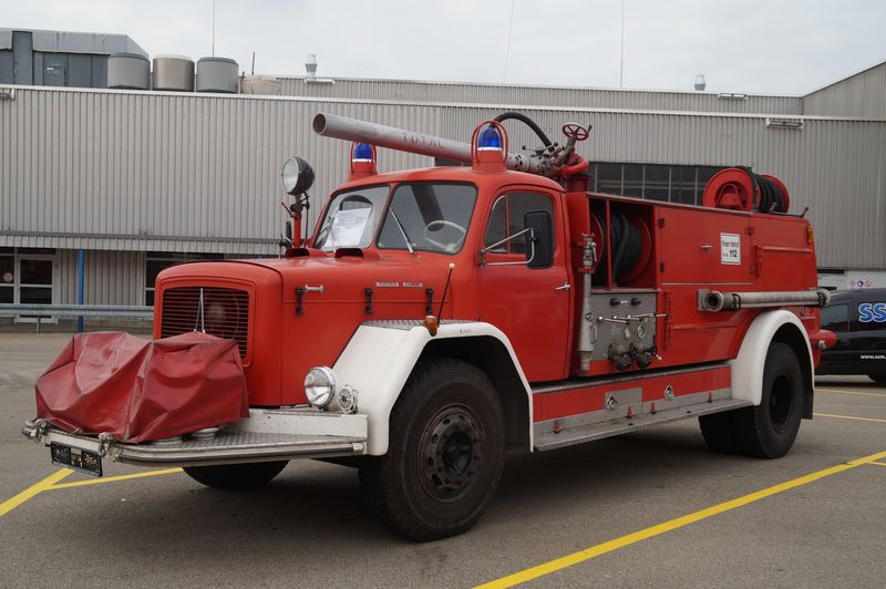  Magirus-200D16-BJ1967-ZLF24-65-BayernOil
_20140613_004.jpg