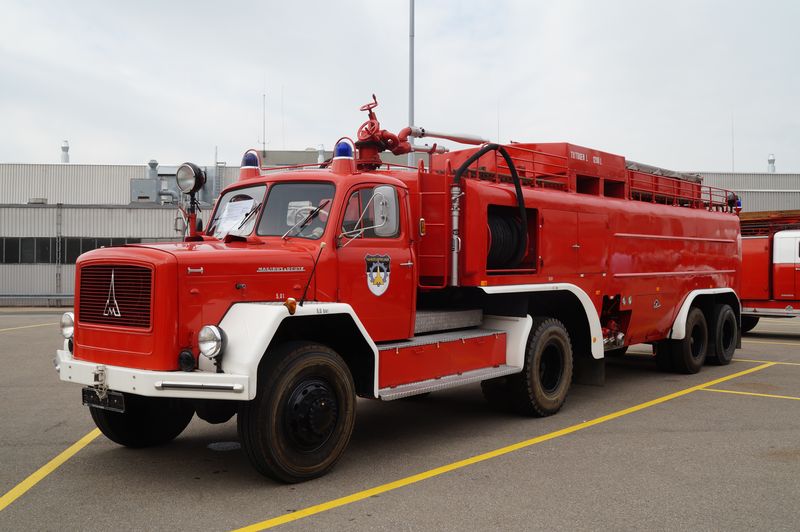  Magirus-Jupiter-AS-BJ1961-FLF24S9-exHoec
hst-FFWU_20140613_005.jpg