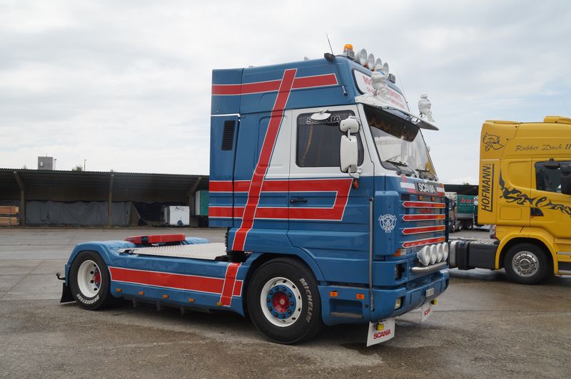 Scania-143Mxxx-Roost-CH_20140705_004.jpg