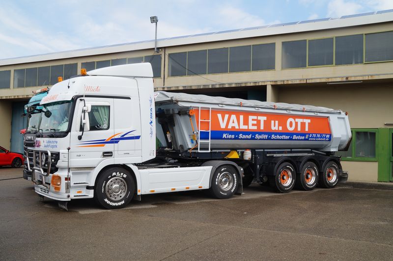 MB-Actros-18xx-Valet&Ott_20140705_001.jpg