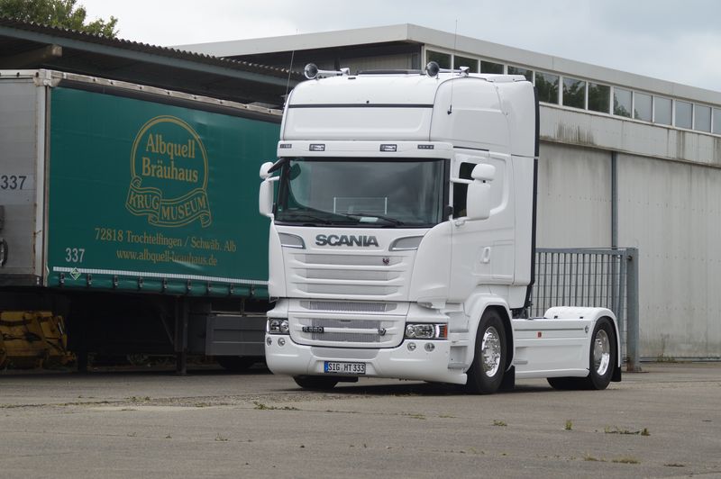 Scania-R580-weiss_20140705_001.jpg