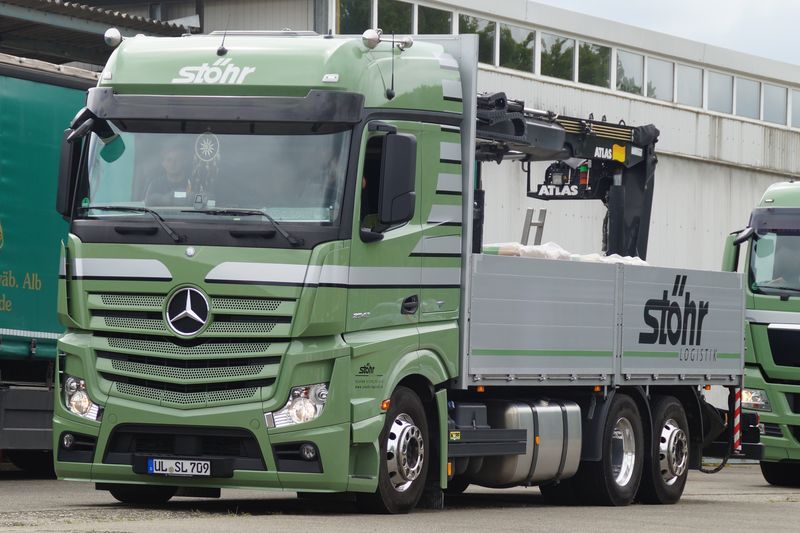  MB-Actros-2545-Stöhr-UL-SL-709_20140705_
001.jpg