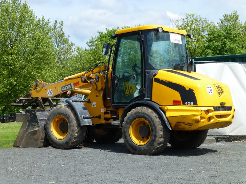 K800_JCB 406 1.jpg