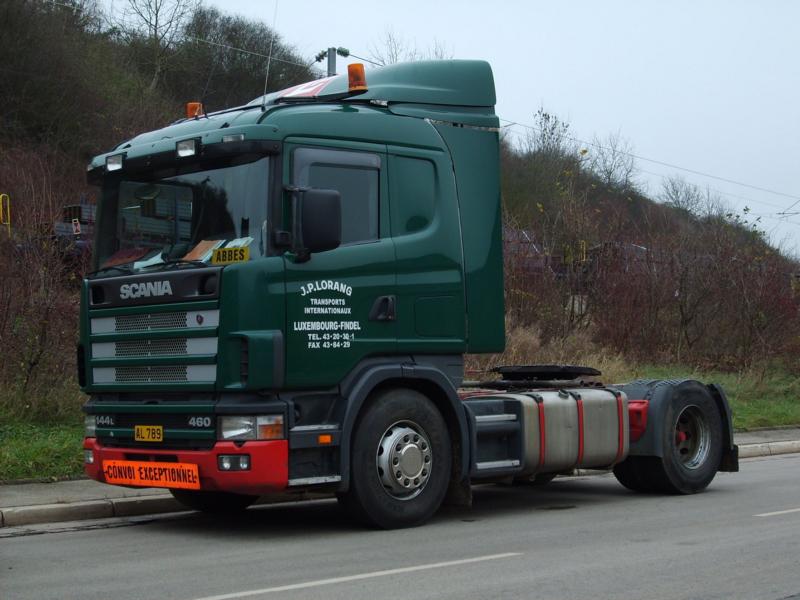 Scania 144L 460.jpg