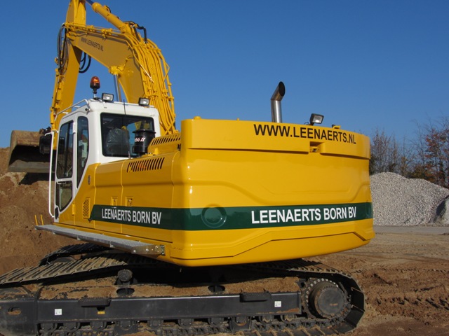 Doosan_DX255_5.jpg