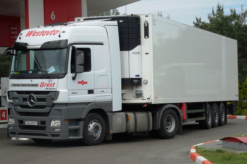 mb010.jpg