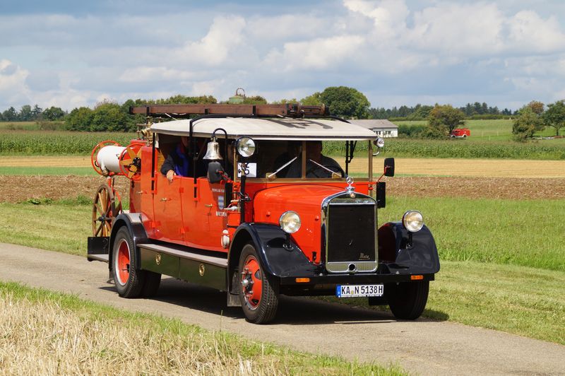  Daimler-L60-BJ1934-Löschgruppenfzg-Metz-
FFWBretten_20140816_011.jpg