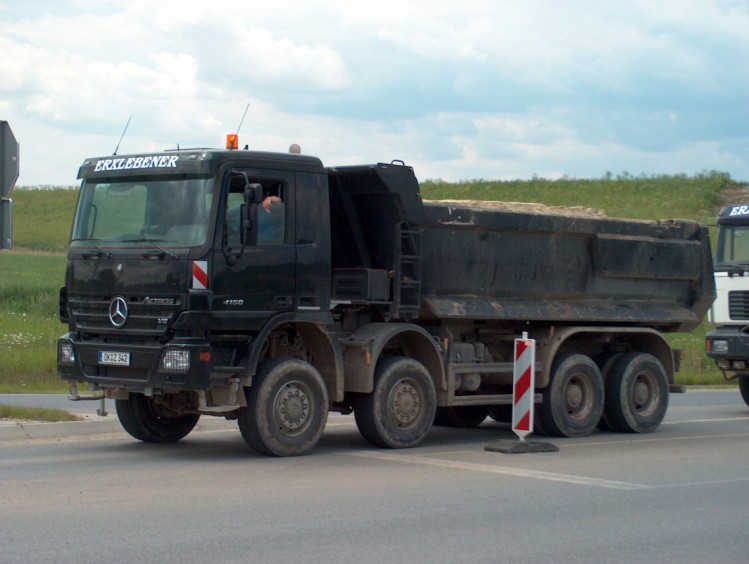 HPIM0220 (749 x 564).jpg