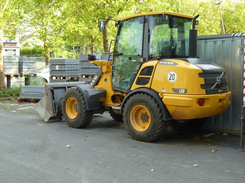 K800_Volvo L25F   1.jpg