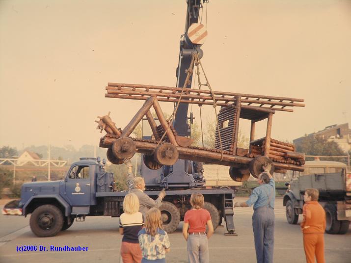 Magirus_Kran_ca1975.jpg