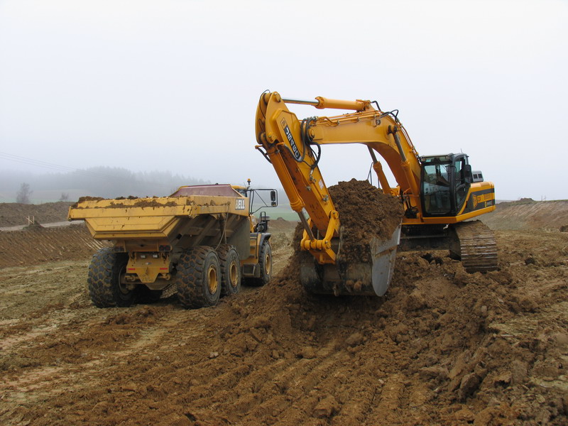 JCB3.jpg
