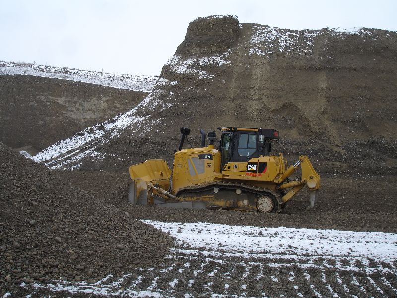 CAT D7 E (2).jpg