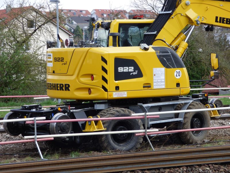 Liebherr A 922 Rail 5.jpg