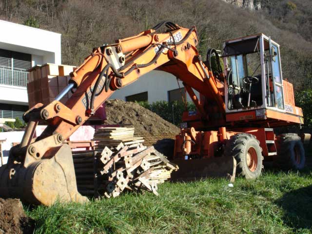 benati gomm.1.jpg