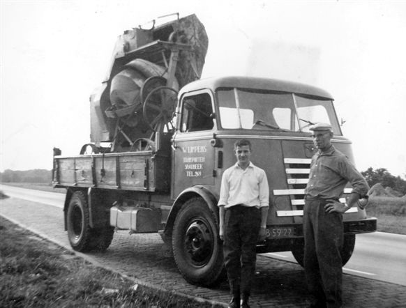 7_ Willem Limpens met Benjamin naar Europoort.jpg