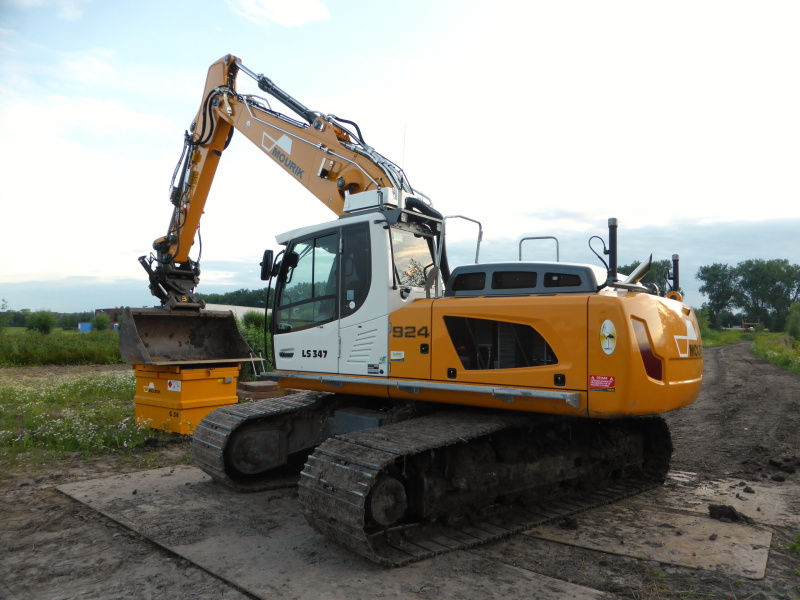 Mourik R 924 (b).jpg