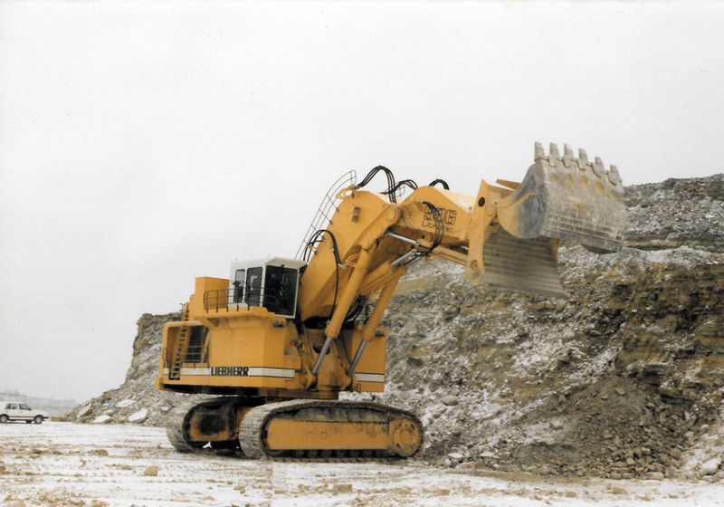 Liebherr 996 klein.jpg