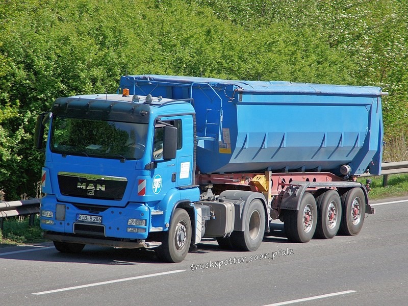 MAN BTG DSC02078.jpg