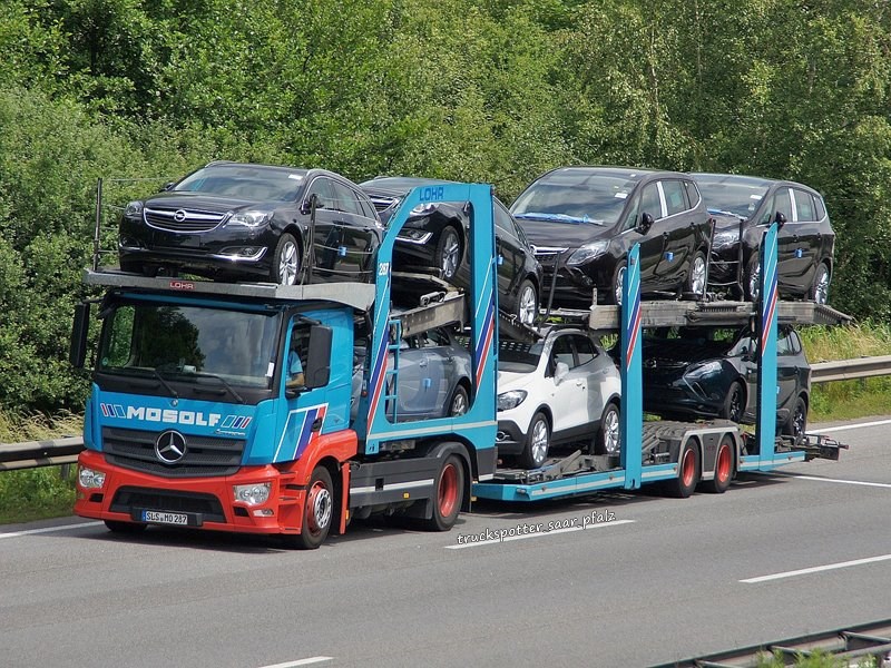 Actros Mosolf DSC03956.jpg