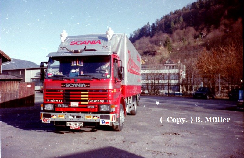 SCANIA-93M210-.jpg