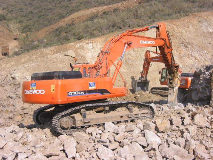 DAEWOO 470.1.jpg