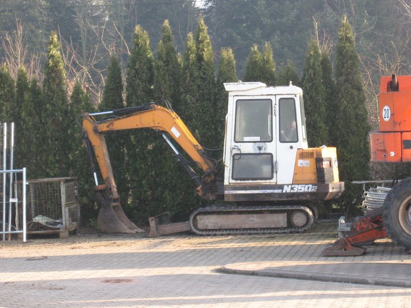 Hanix nissan n350 #5