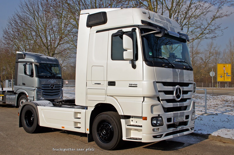 Actros White Liner DSC09403.jpg