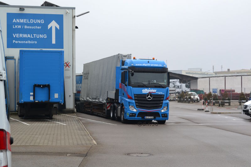 MB Actros 2548 Bigspace Allgaier Spedition.jpg