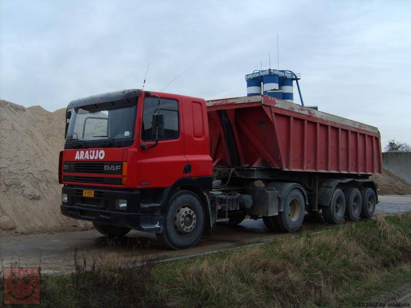 ©DAF 85 360.jpg