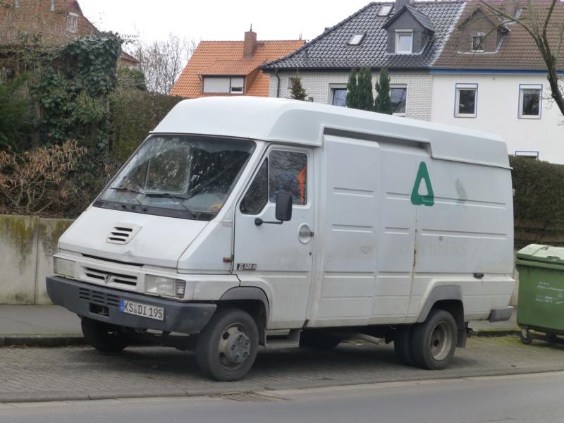 K800_Renault Master    B 120   1.Serie Facelift Weiss 1.jpg