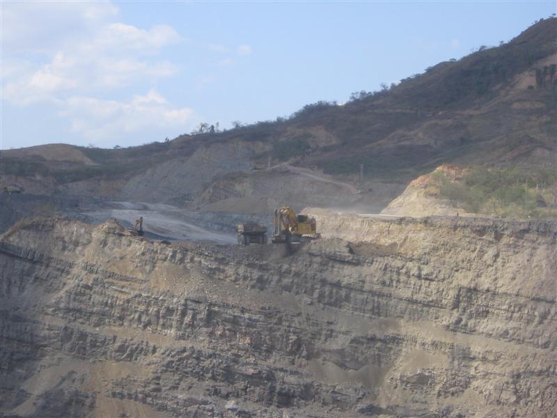 Mine CMU von Oben 004 (Medium).jpg