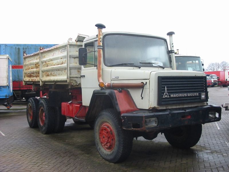 Magirus-256D26AK-weiss-020307-kr02.jpg