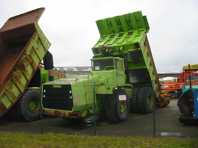  Terex-3310-Mulde-gruen-BJ1994-020307-kr0
2.jpg