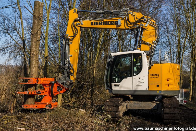 Liebherr R926 Compact (27 von 37).jpg