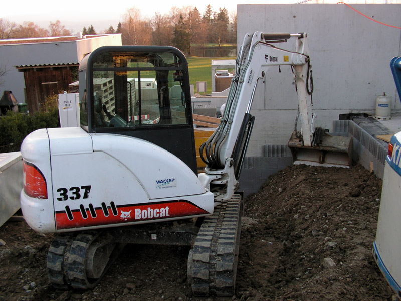 Bobcat 337 (1).jpg