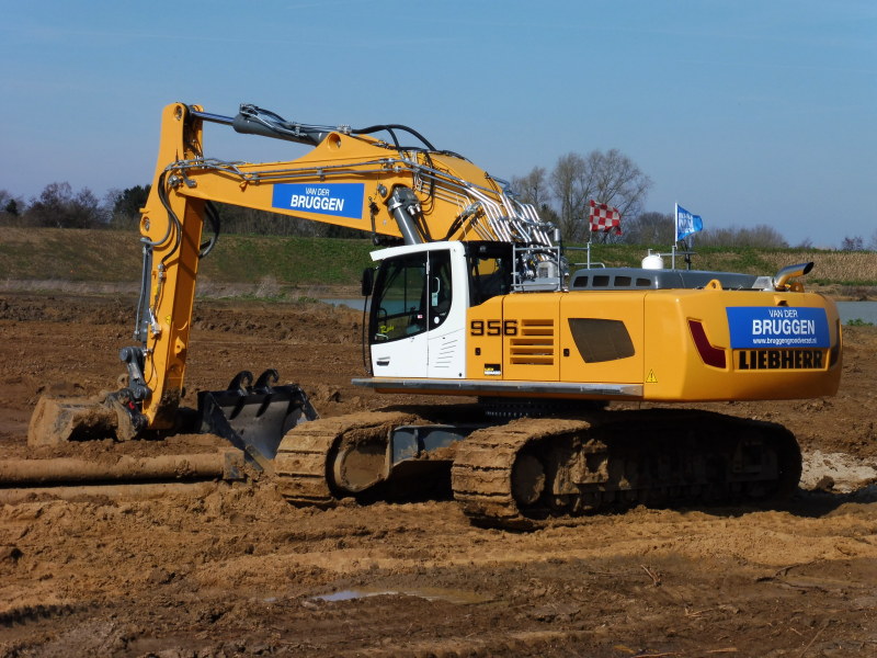 Bruggen R 956 1.jpg