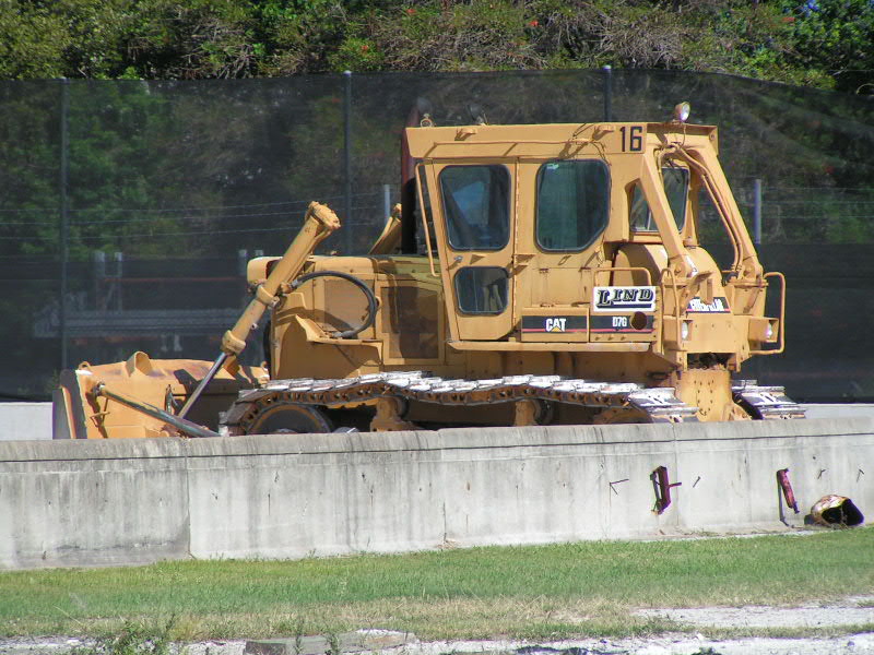 CAT D7G.jpg