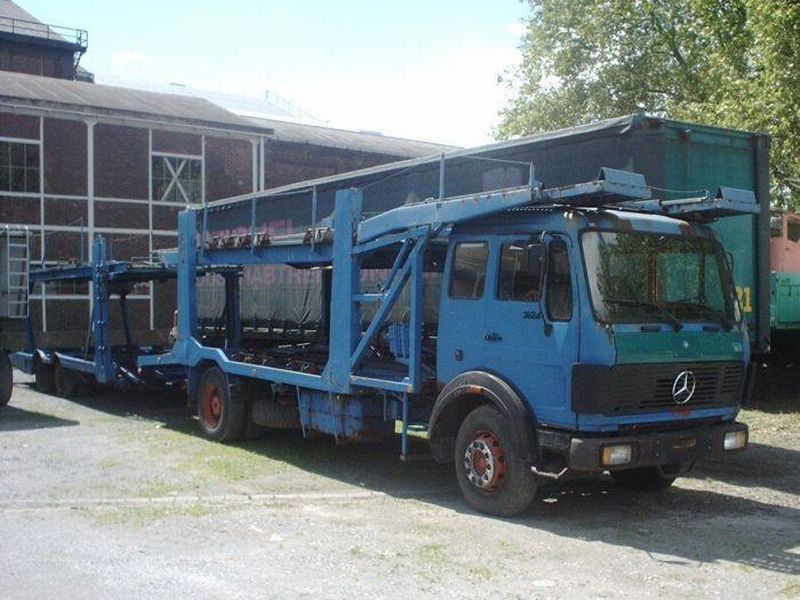 MB 001.jpg